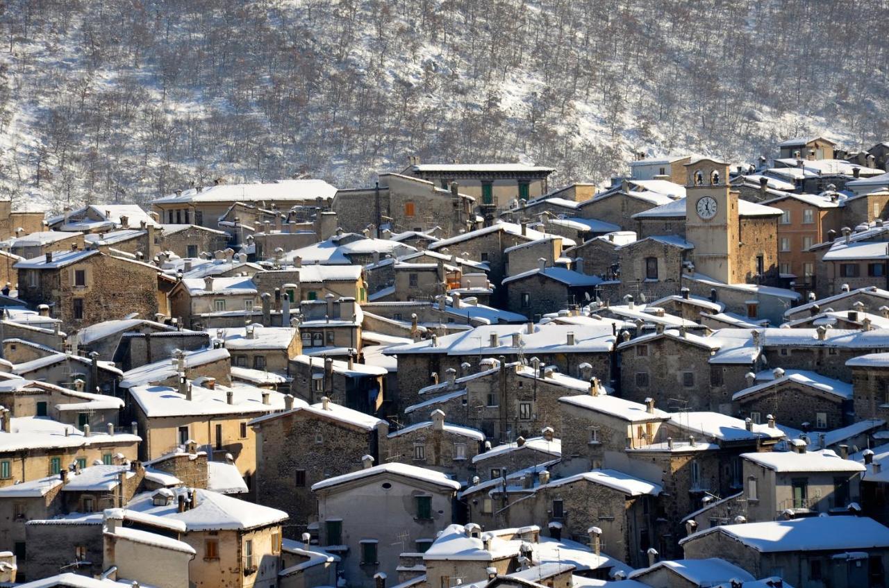 Suites Rome 佩斯卡拉 外观 照片